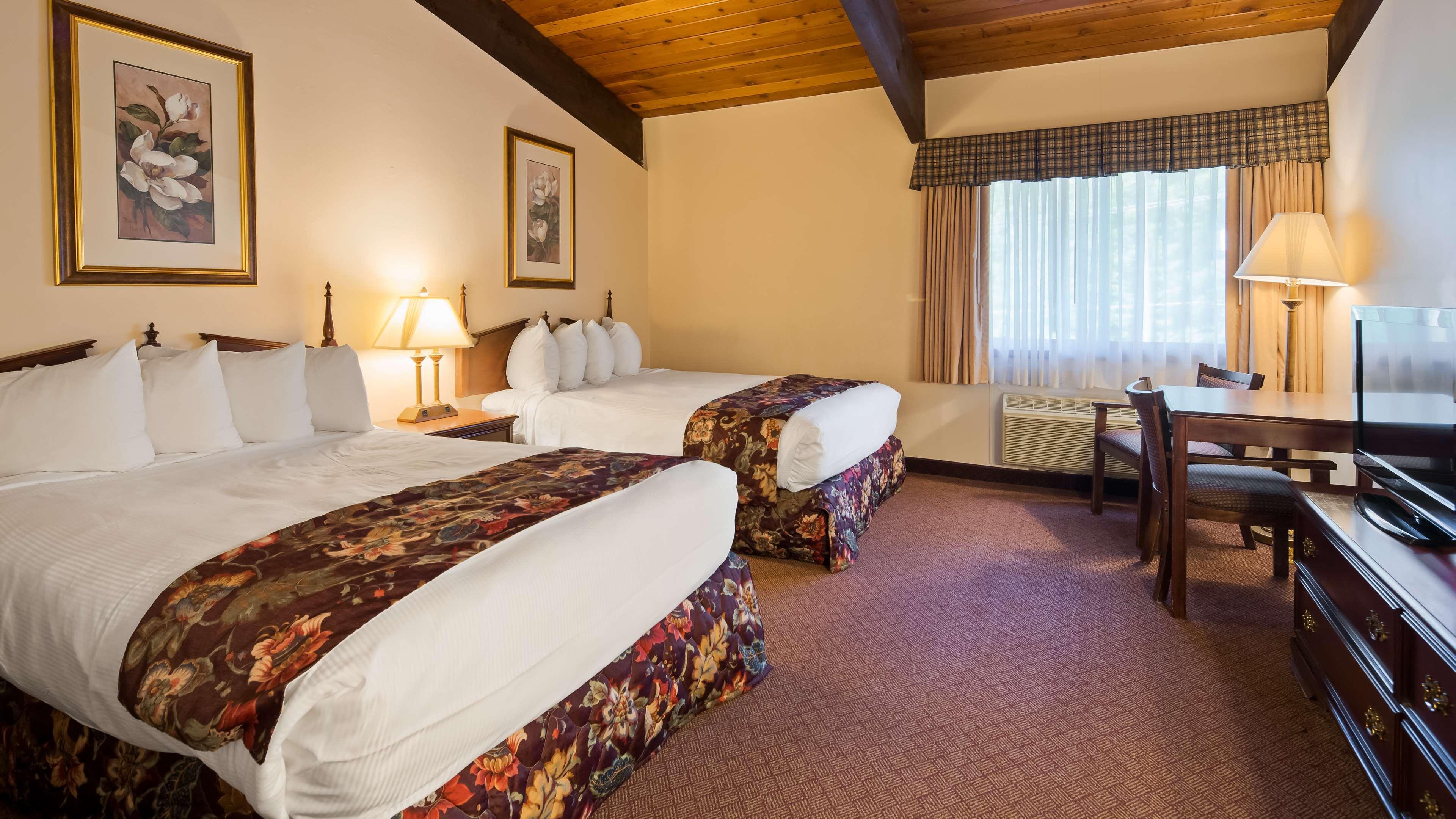 Best Western Of Lake George Buitenkant foto