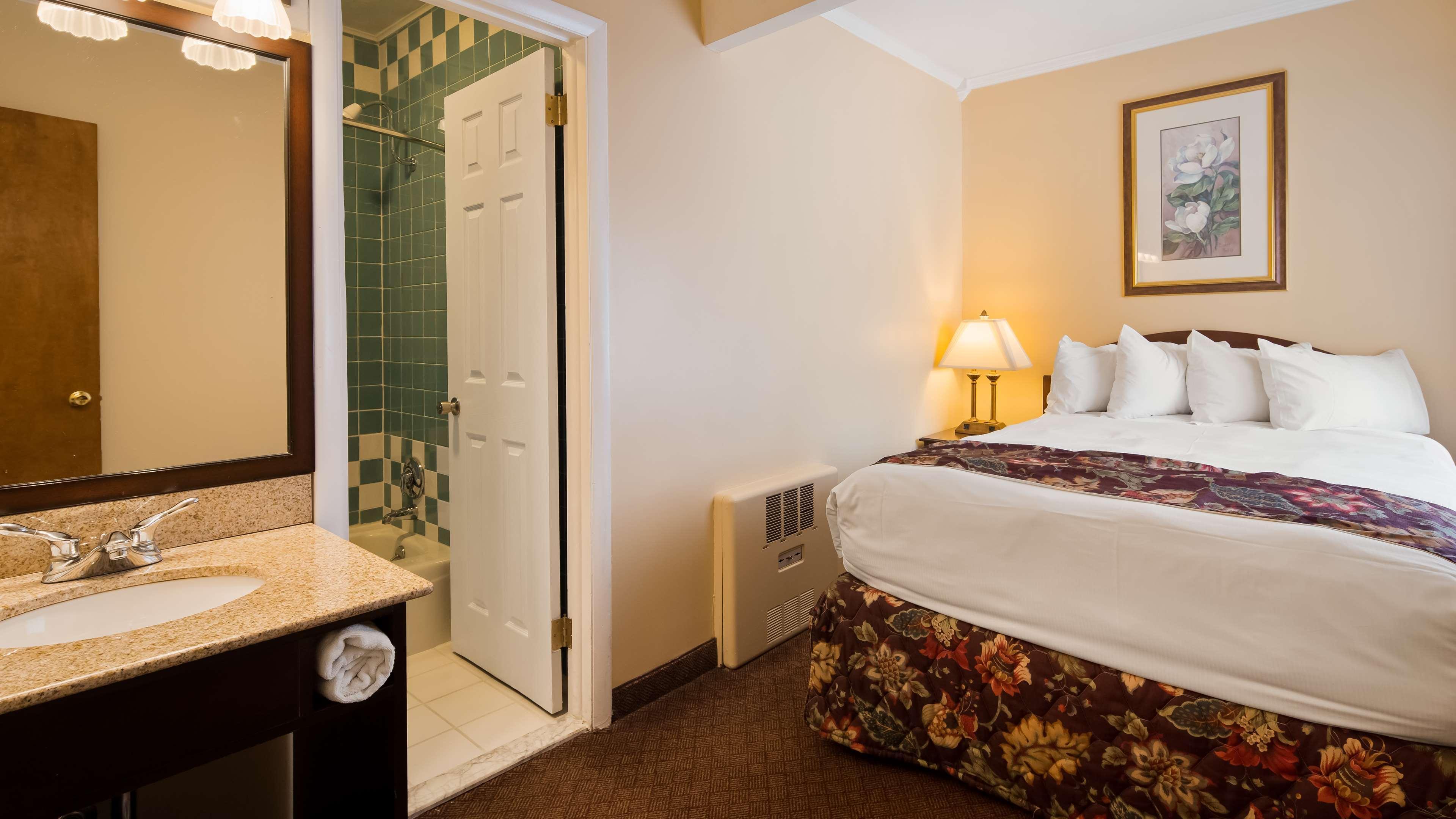 Best Western Of Lake George Buitenkant foto