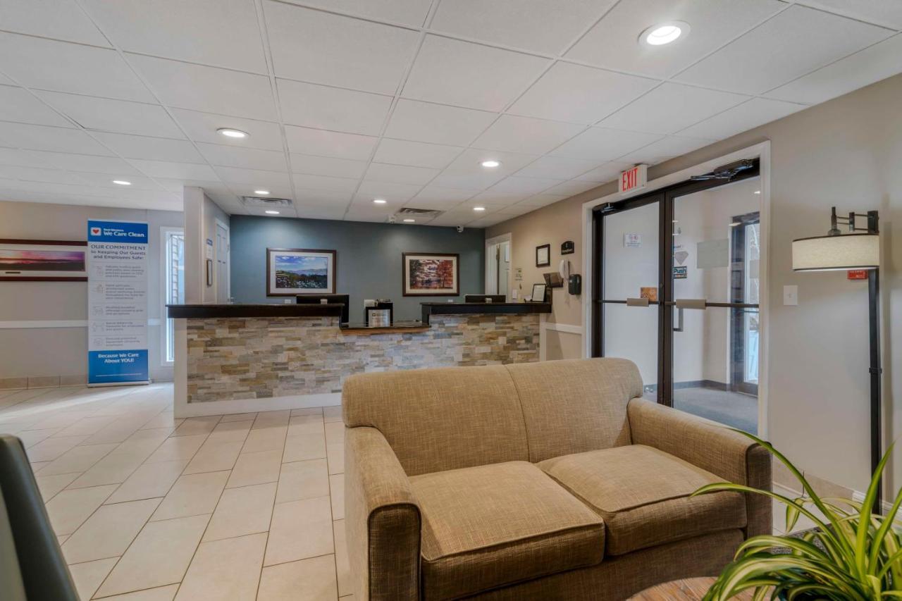 Best Western Of Lake George Buitenkant foto