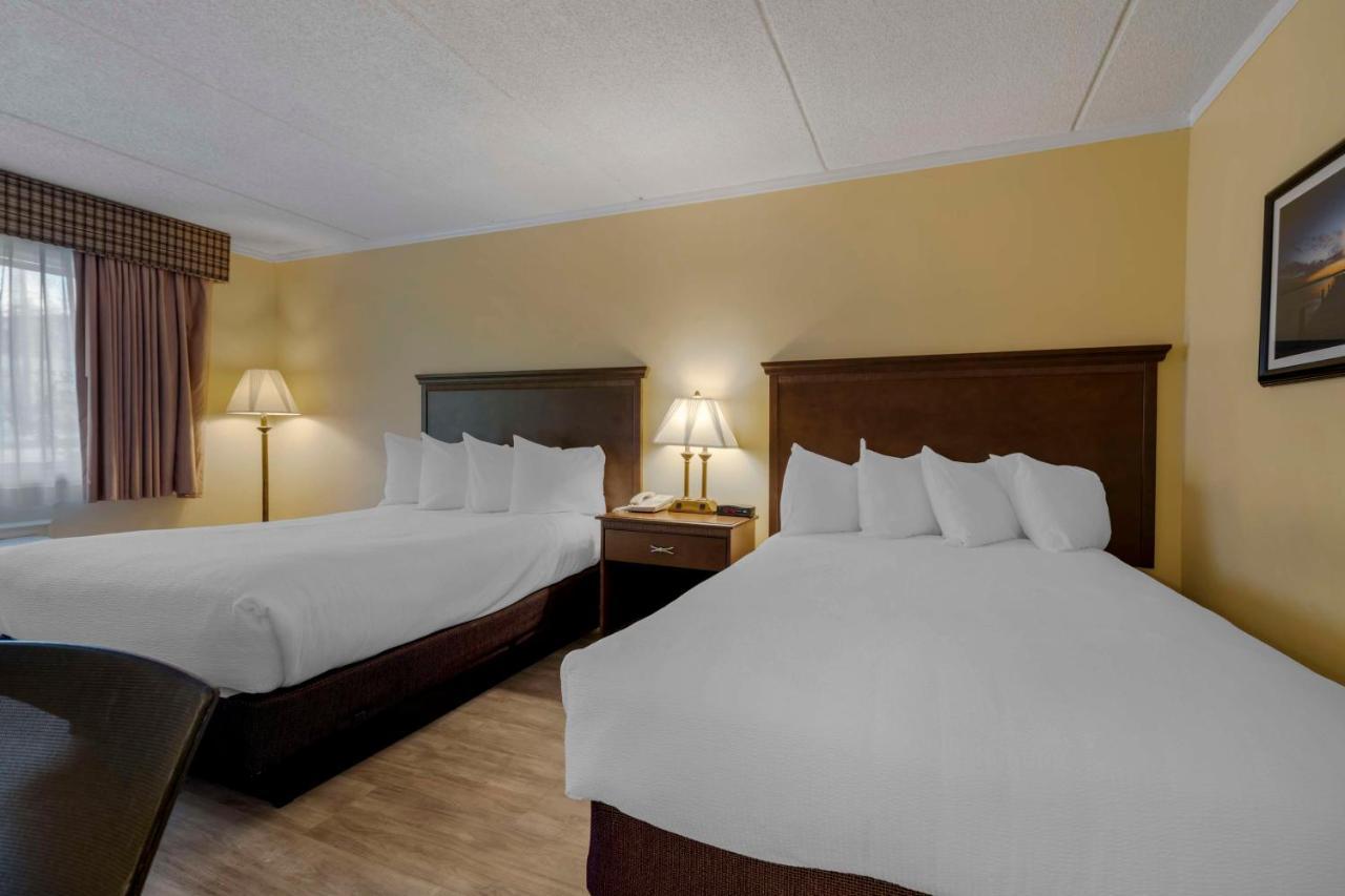 Best Western Of Lake George Buitenkant foto
