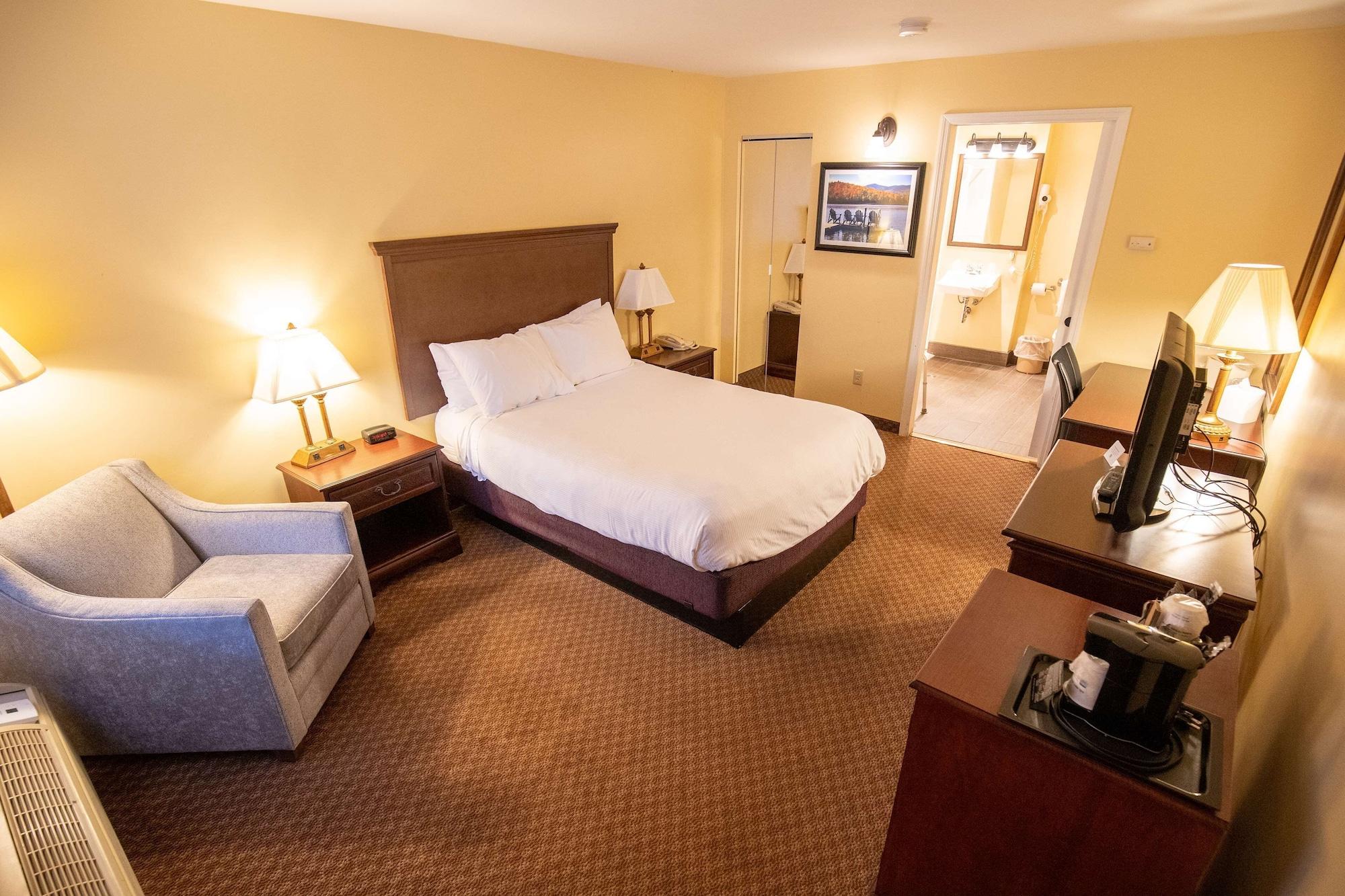 Best Western Of Lake George Buitenkant foto
